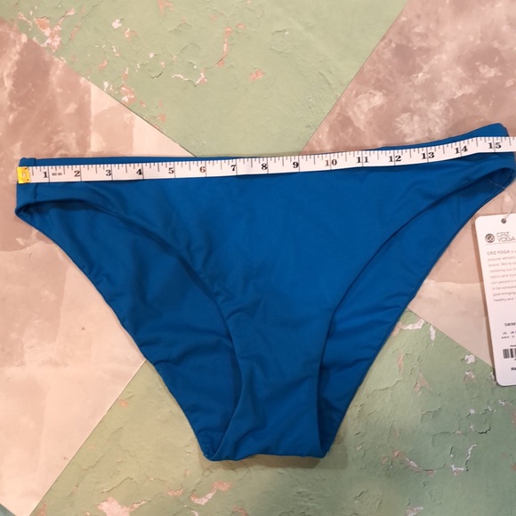 CRZ Yoga swimsuit bottom - Picture 5 of 6